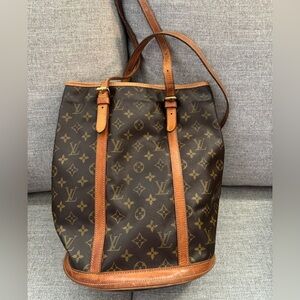 LOUIS VUITTON Grand Bucket Bag